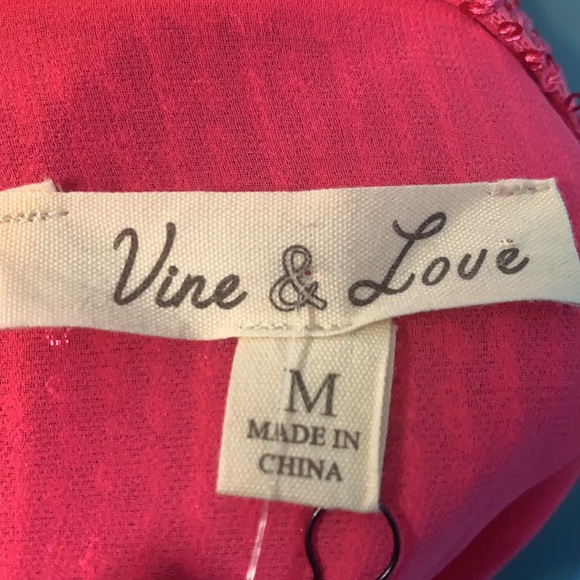 Winey Chicks lined sequin top with elastic sleeves - Picture 7 of 8